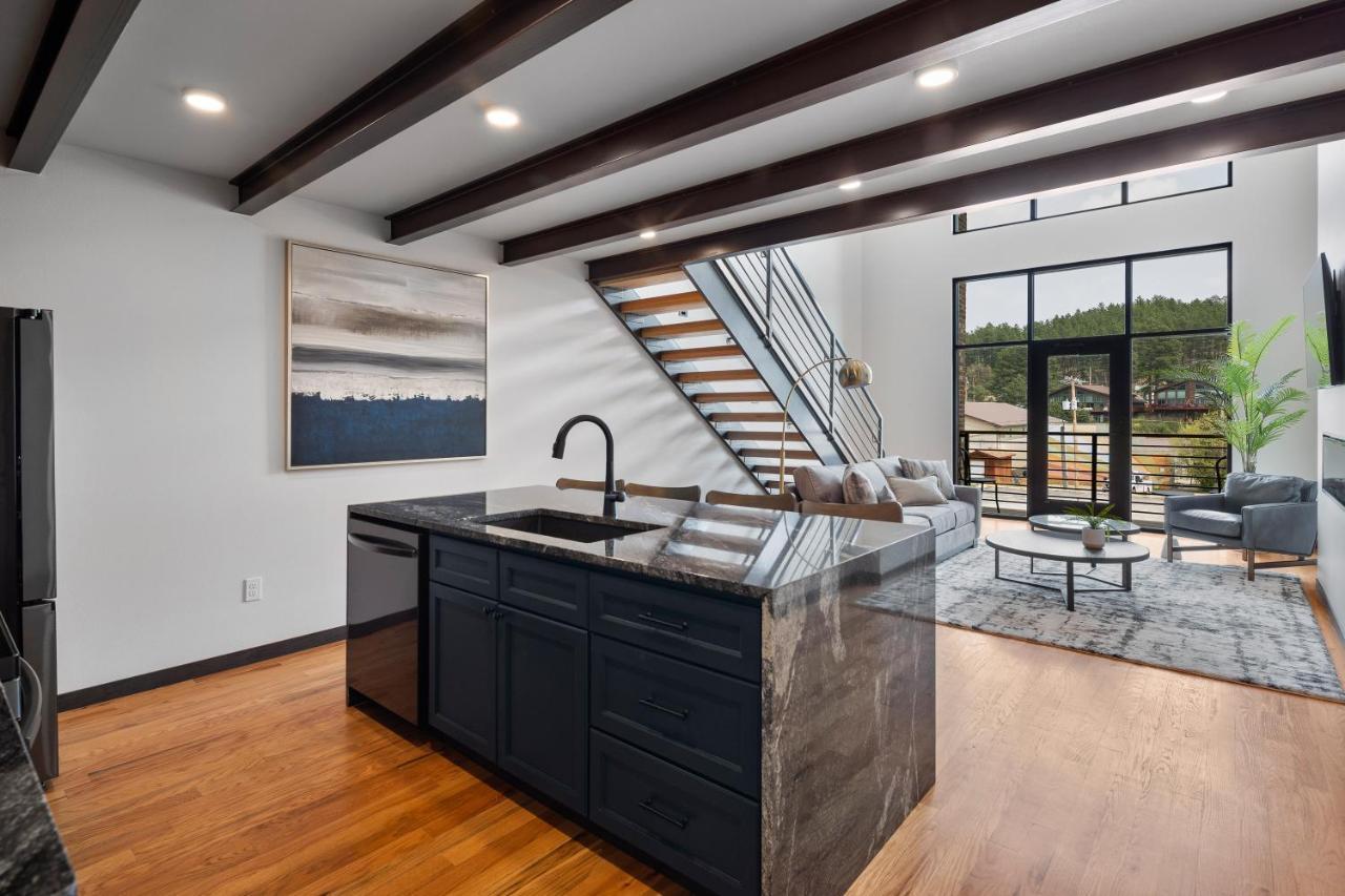 Mcgregor & Main - Luxury Lofts Apartment Hill City Bagian luar foto