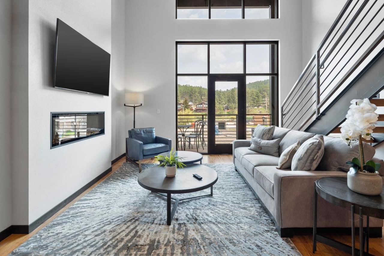 Mcgregor & Main - Luxury Lofts Apartment Hill City Bagian luar foto