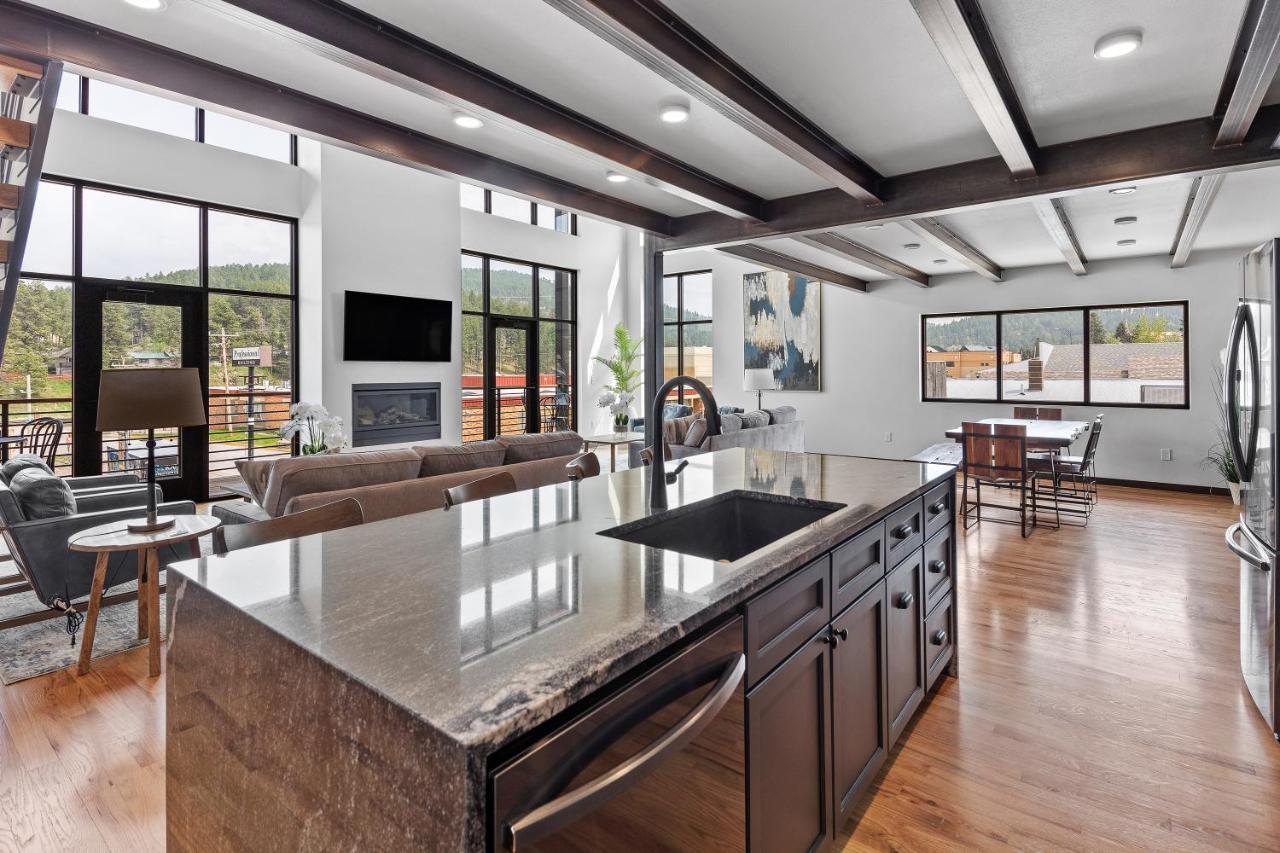 Mcgregor & Main - Luxury Lofts Apartment Hill City Bagian luar foto