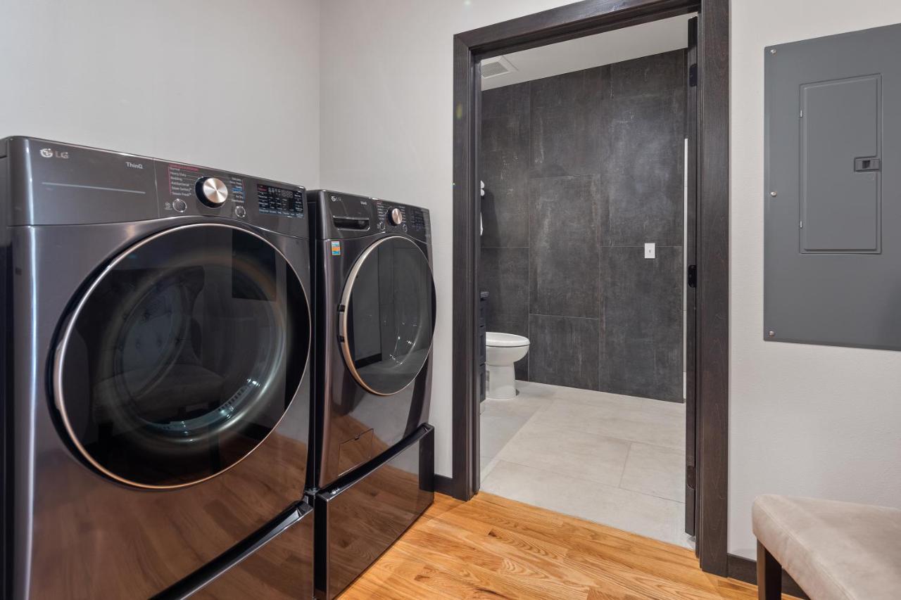 Mcgregor & Main - Luxury Lofts Apartment Hill City Bagian luar foto