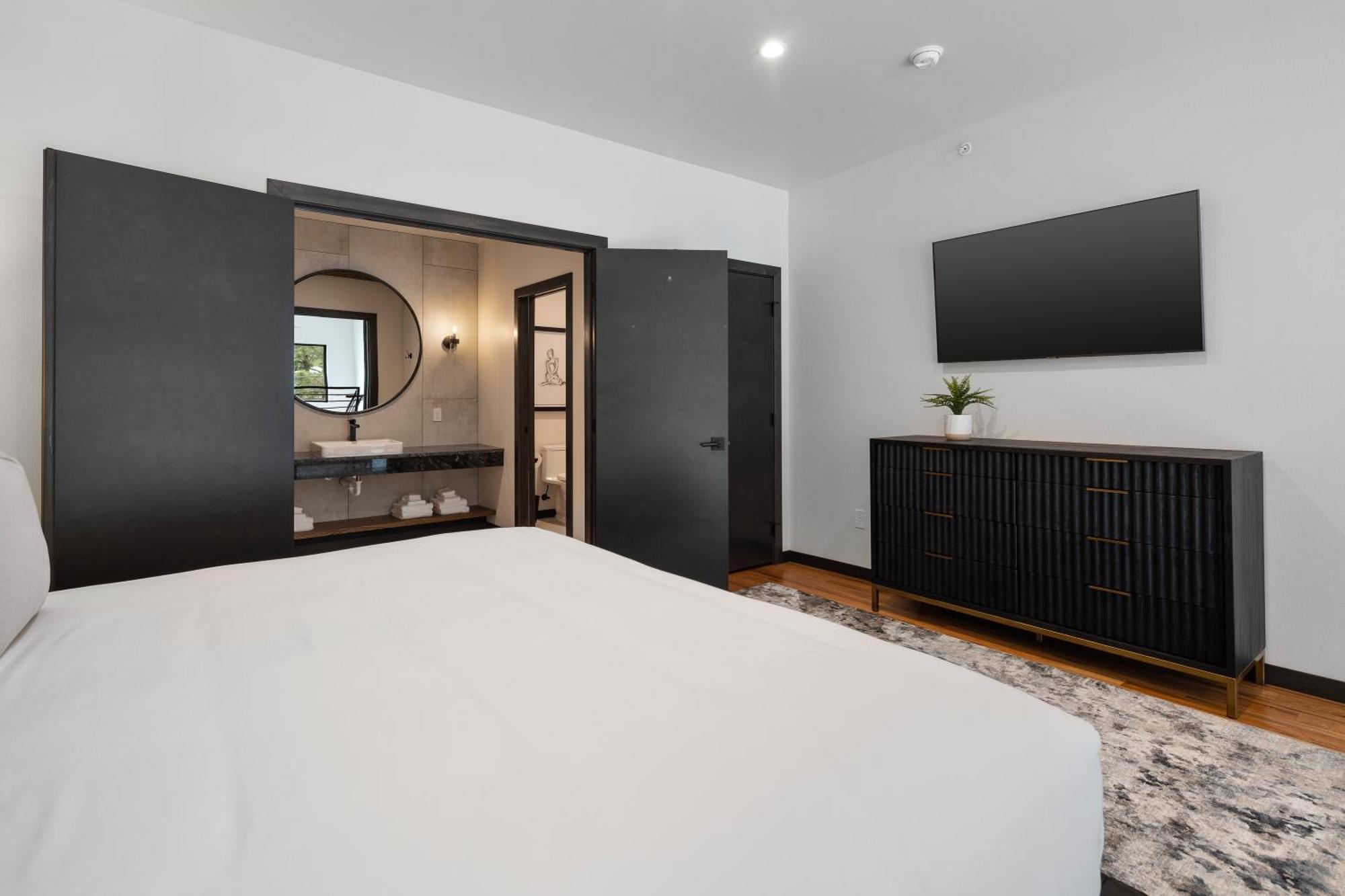 Mcgregor & Main - Luxury Lofts Apartment Hill City Bagian luar foto