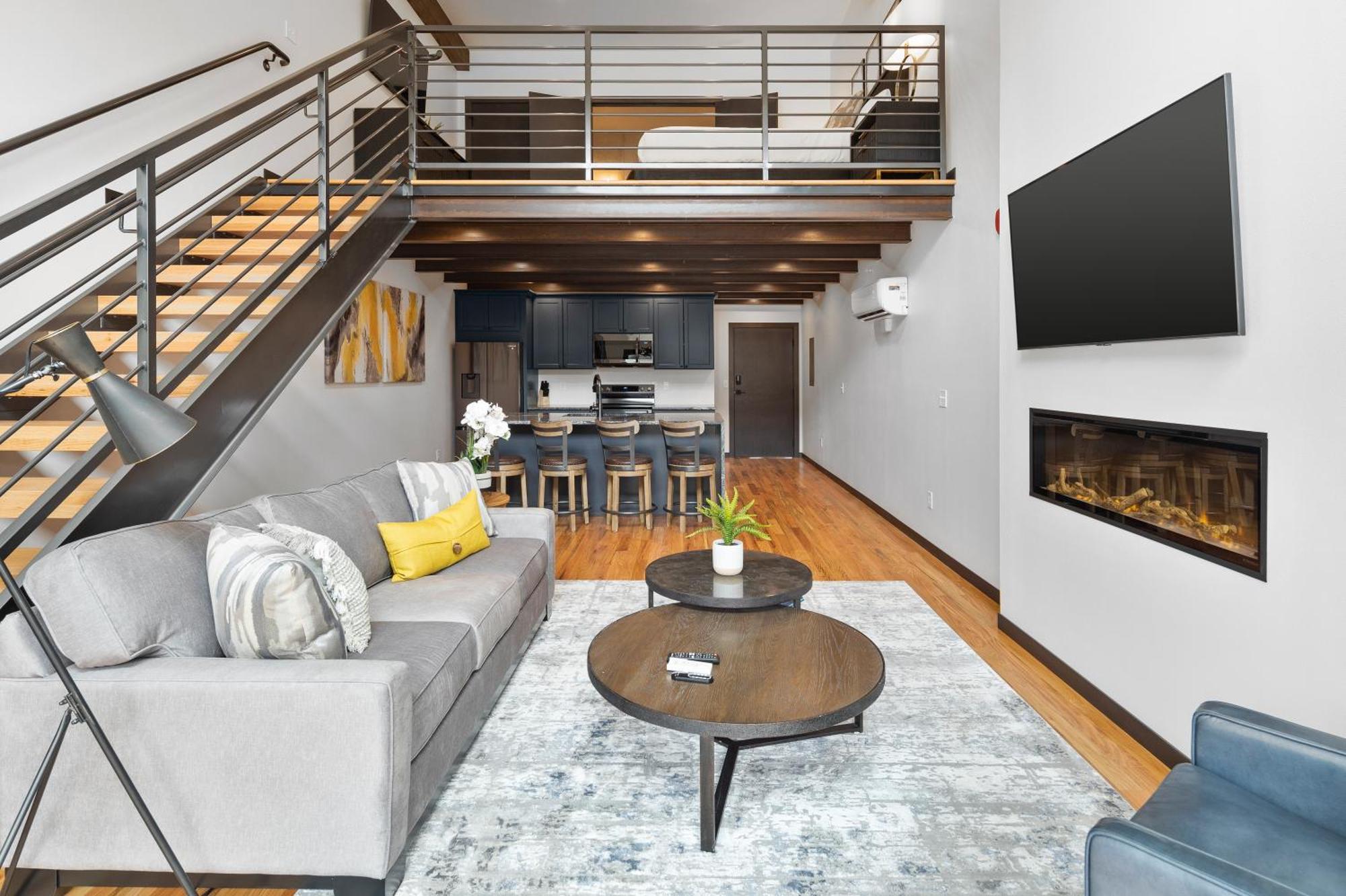 Mcgregor & Main - Luxury Lofts Apartment Hill City Bagian luar foto