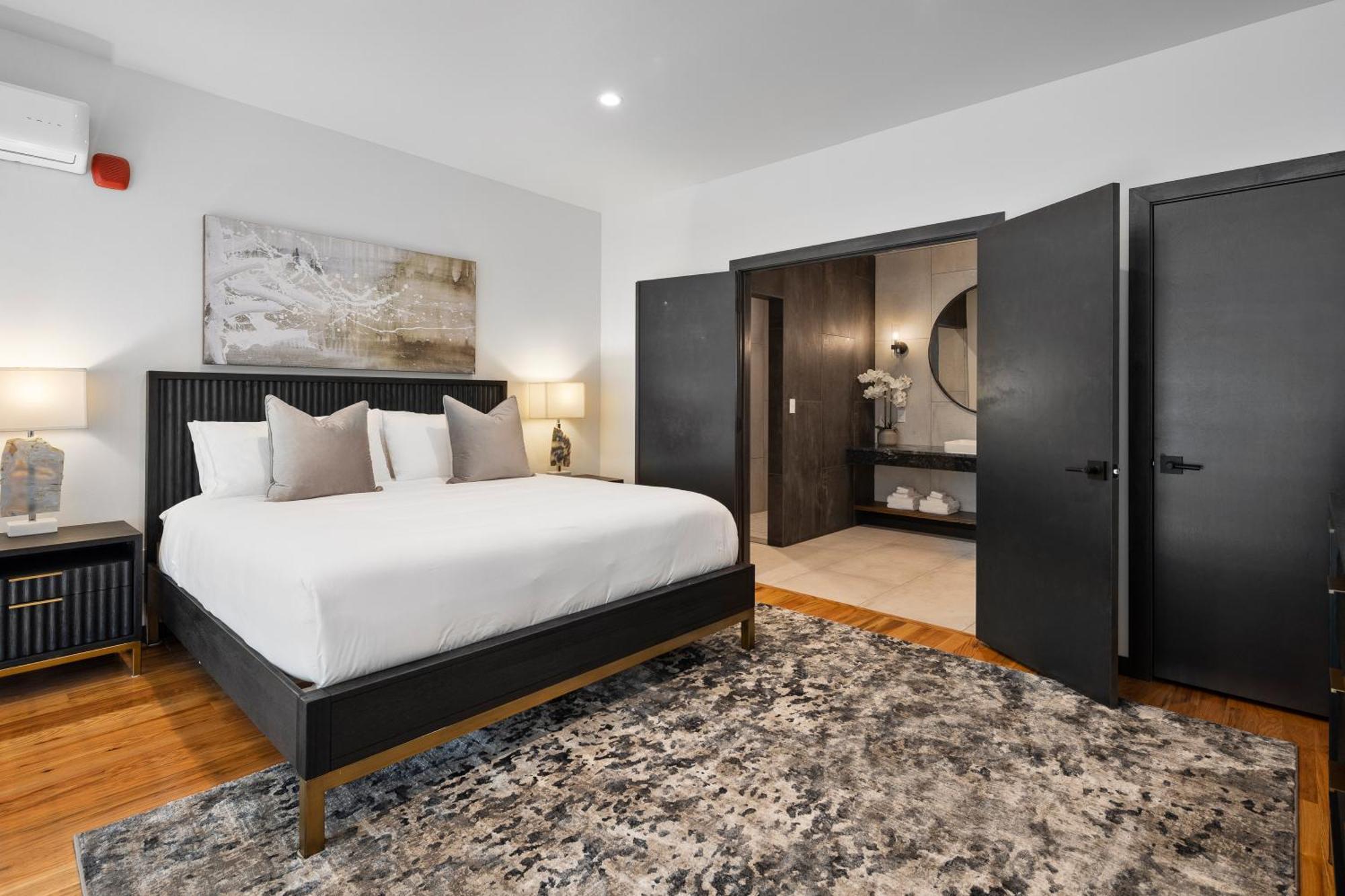 Mcgregor & Main - Luxury Lofts Apartment Hill City Bagian luar foto