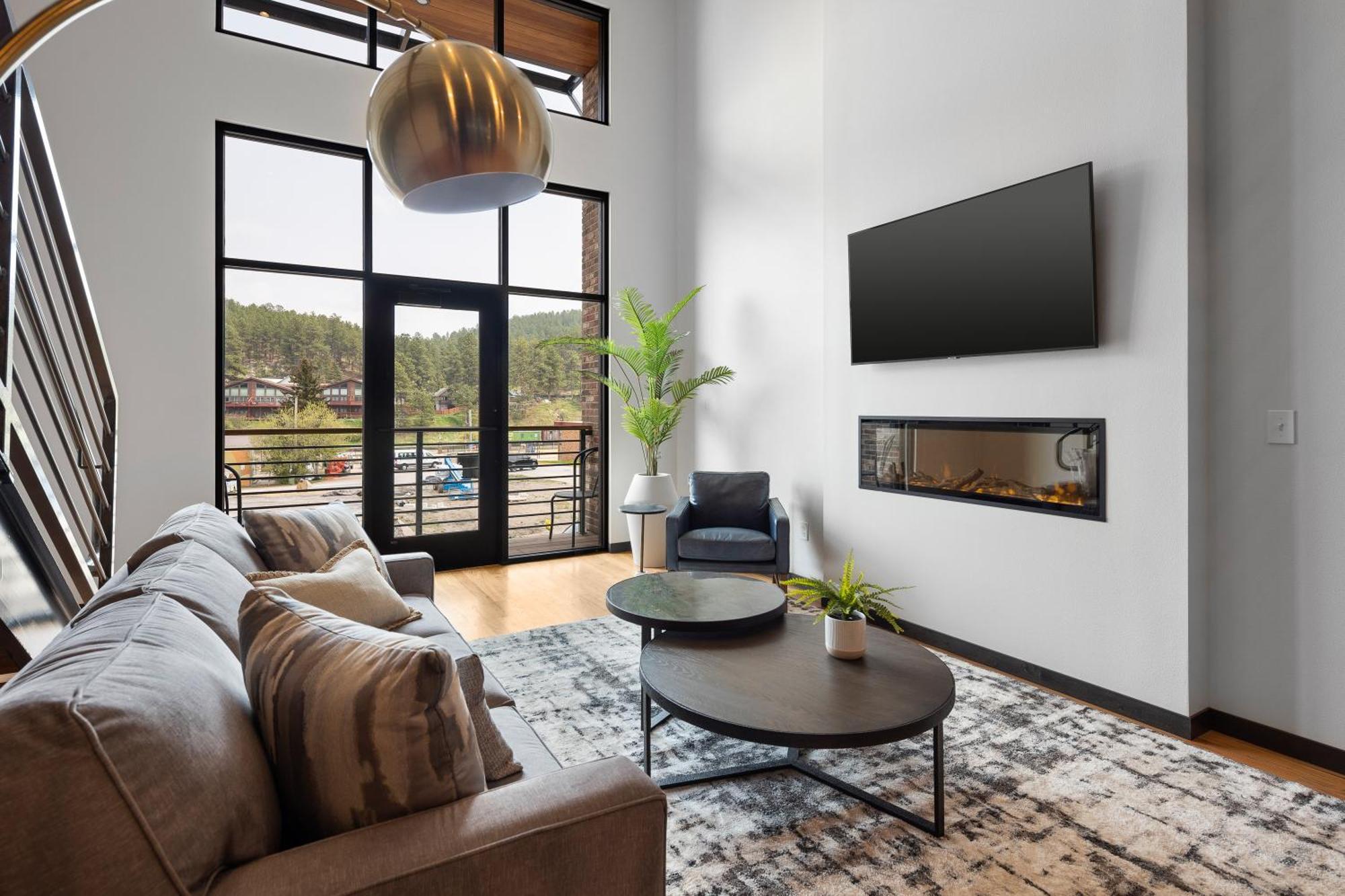 Mcgregor & Main - Luxury Lofts Apartment Hill City Bagian luar foto